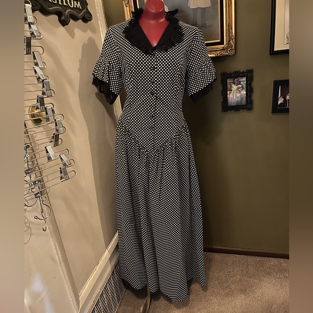 Recollections Calico Prairie Dress Victorian style